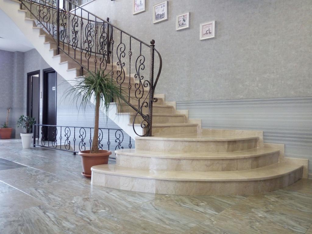 Hotel Salmer Tbilisi Ngoại thất bức ảnh