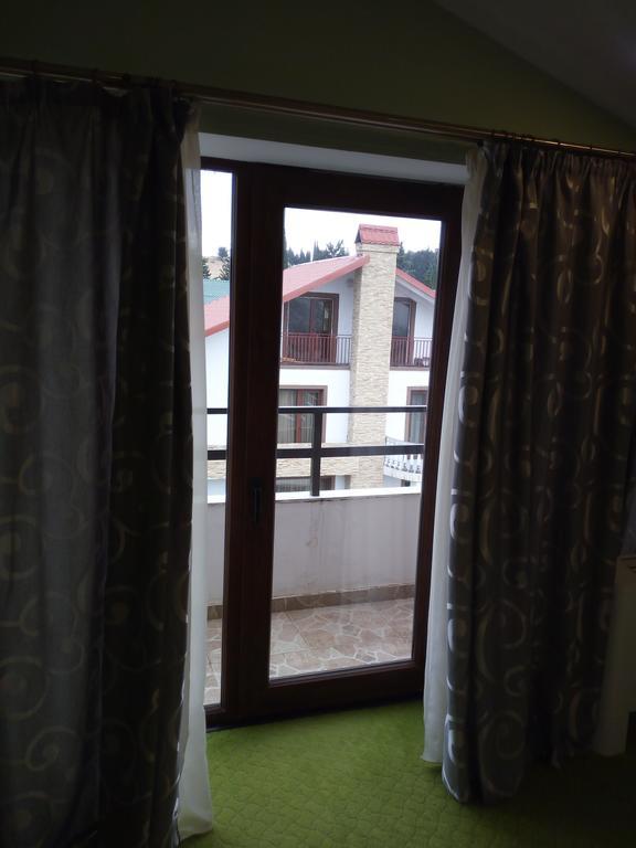 Hotel Salmer Tbilisi Ngoại thất bức ảnh
