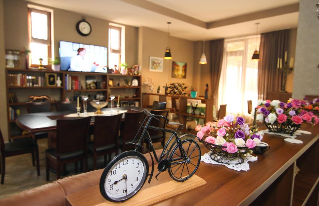 Hotel Salmer Tbilisi Ngoại thất bức ảnh