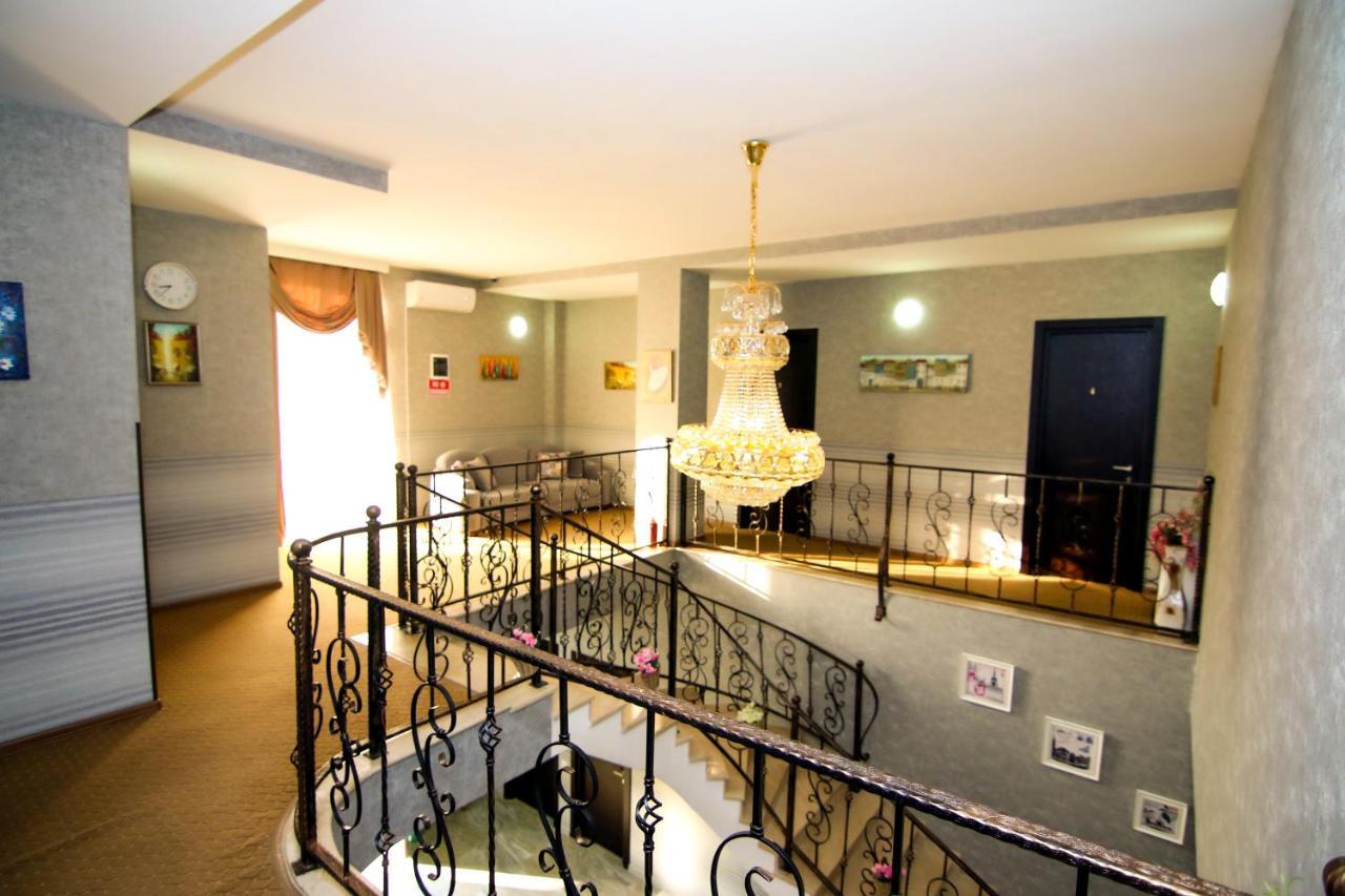 Hotel Salmer Tbilisi Ngoại thất bức ảnh