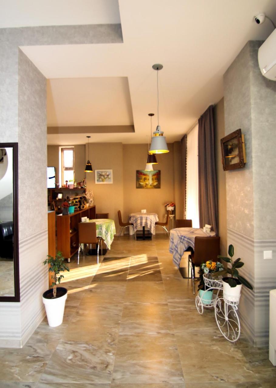 Hotel Salmer Tbilisi Ngoại thất bức ảnh
